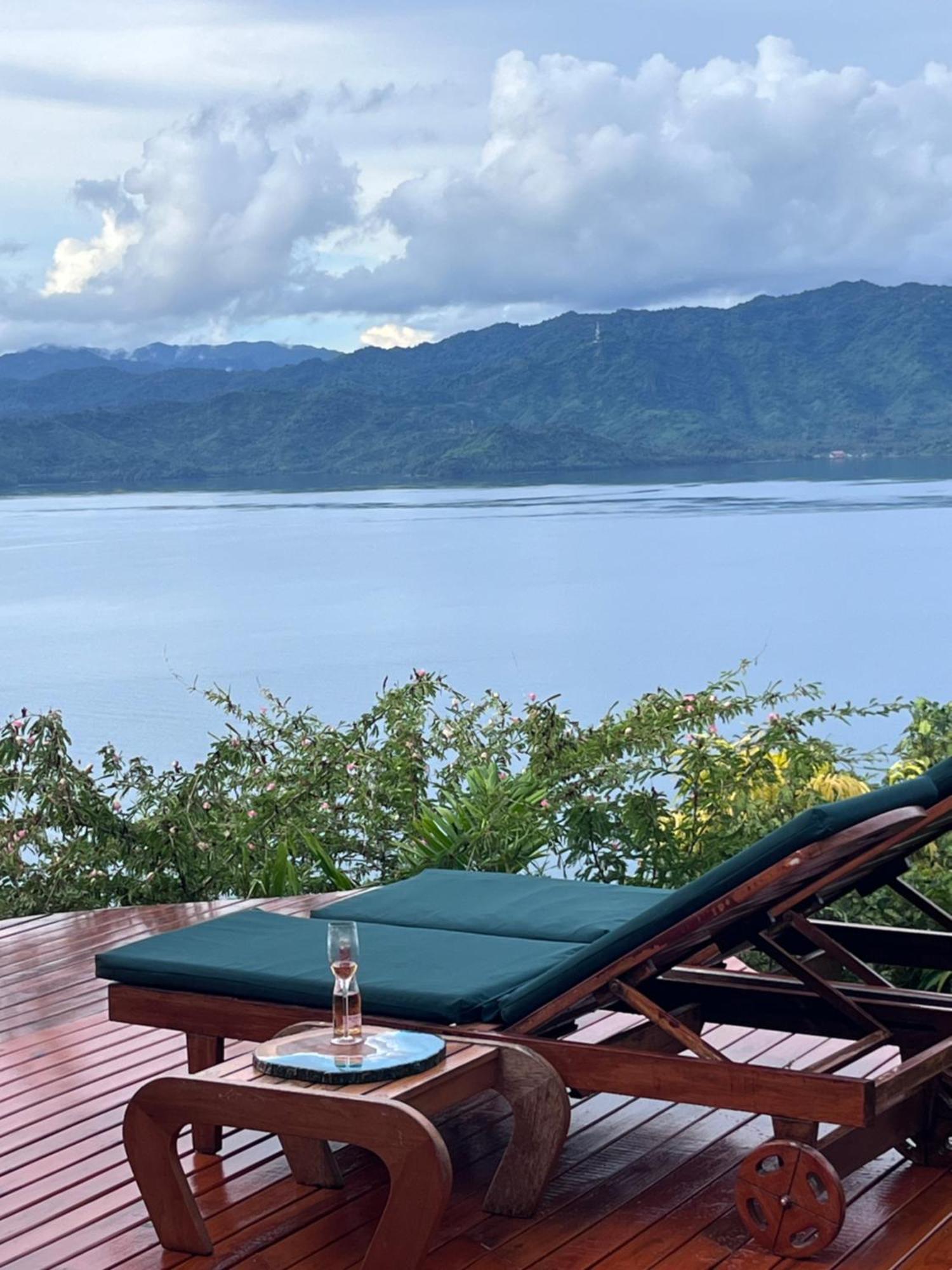 Naveria Heights Lodge Савусаву Экстерьер фото